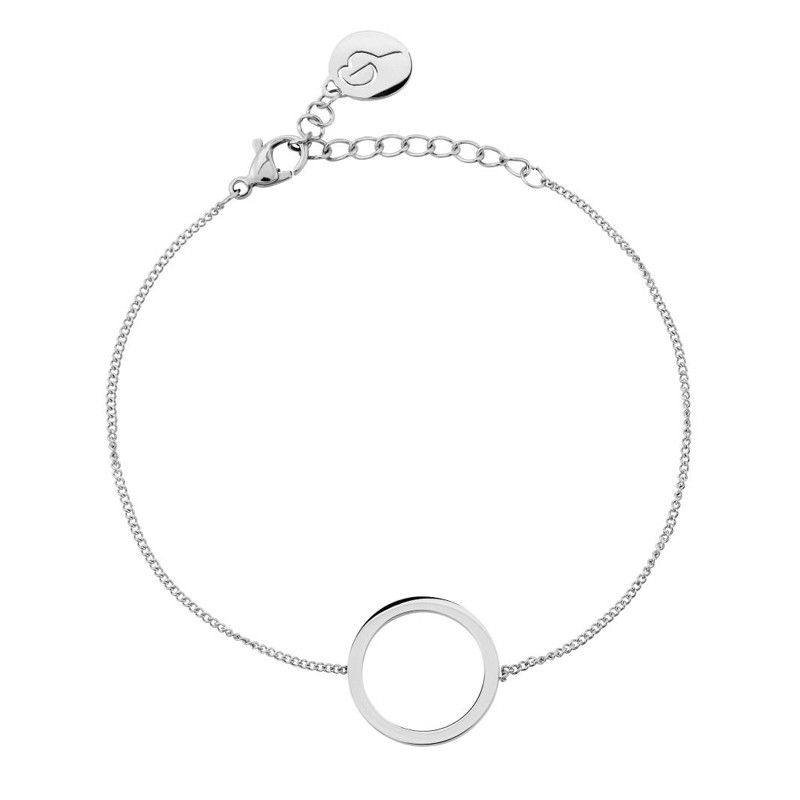 Tynt armbånd i sølvforgylt stål pyntet med en dekorativ sirkel. Vi elsker enkle armbånd som dette - et nydelig armbånd med kun en klassisk og tidløs sirkel. 