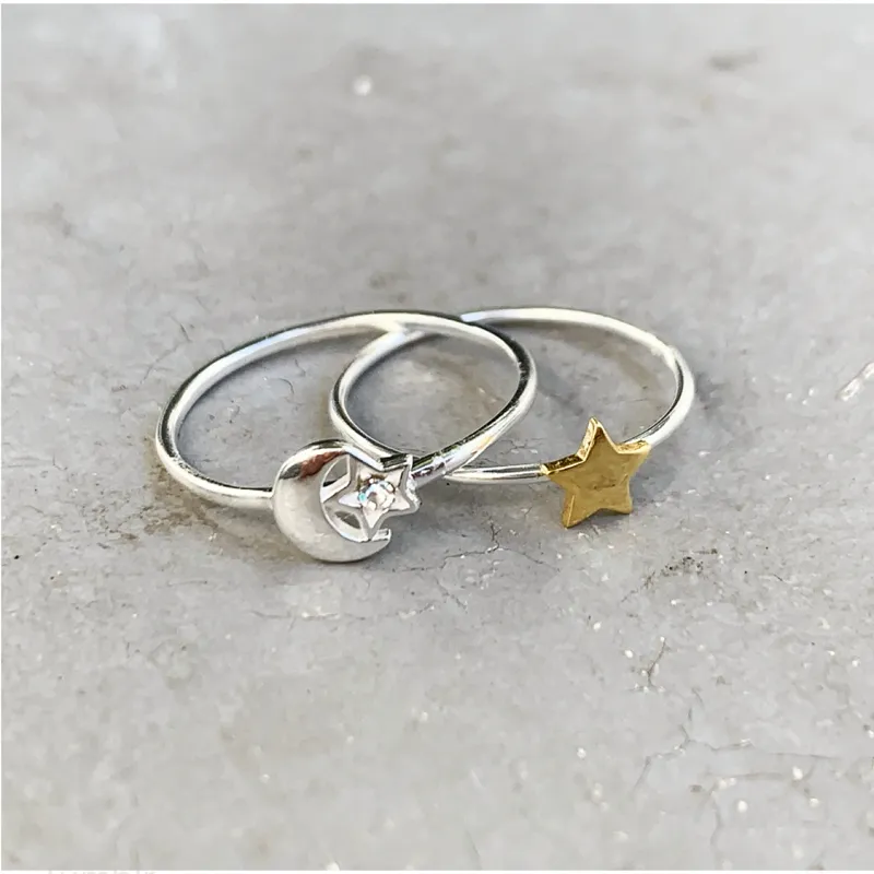 JBX TINY STAR RING MED MÅNE RING