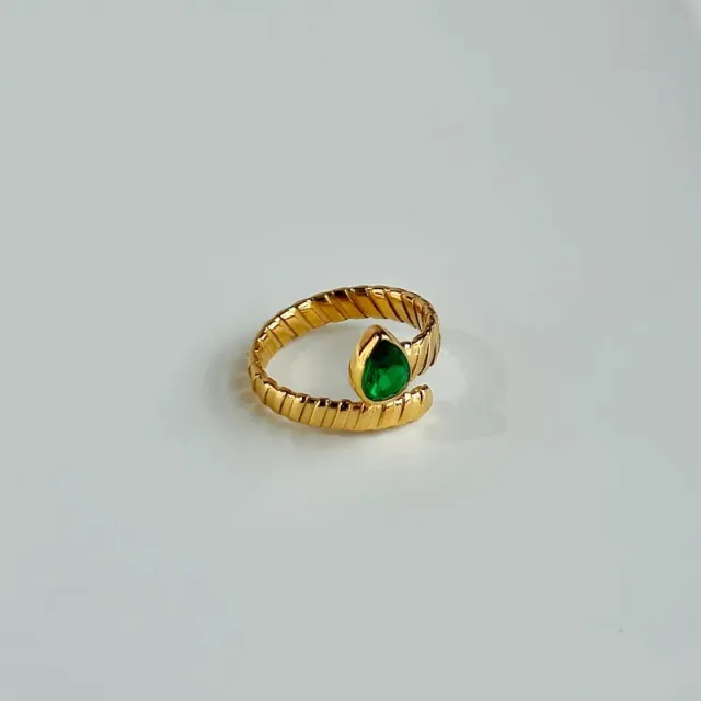 AVI Jewels Menton ring gold/emerald
