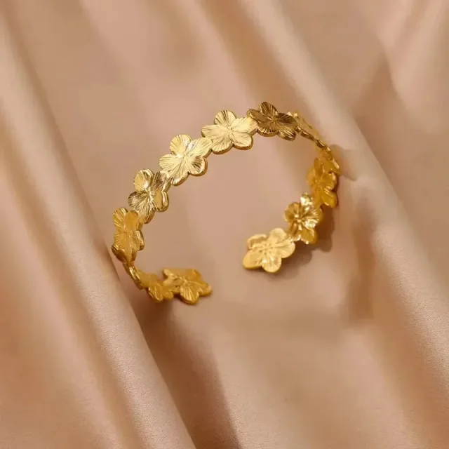 AVI Jewels Fleur bracelet