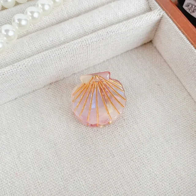 AVI Accessories Petite Mermaid hairclip pink