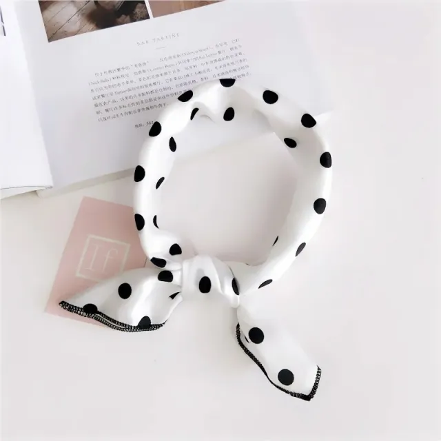 AVI Accessories Petite Polkadot Scarf white