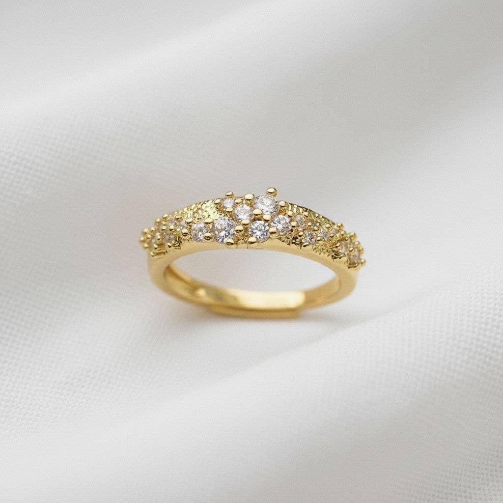 AVI Jewels Crystal ring