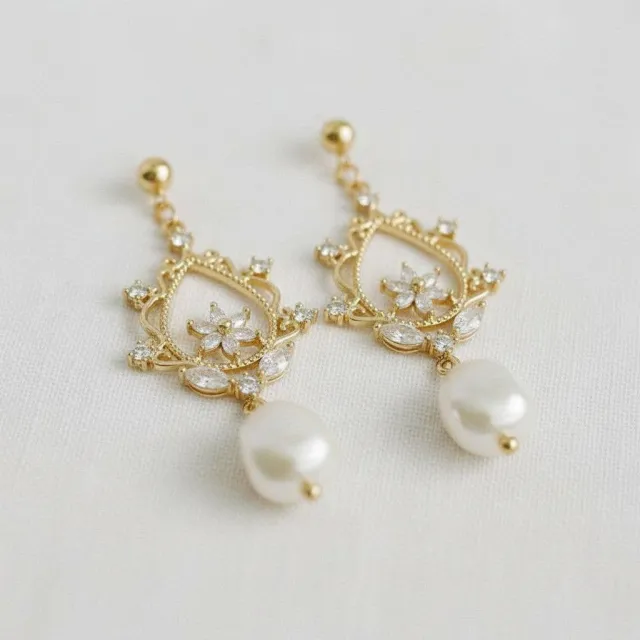 AVI Jewels Gilda earrings