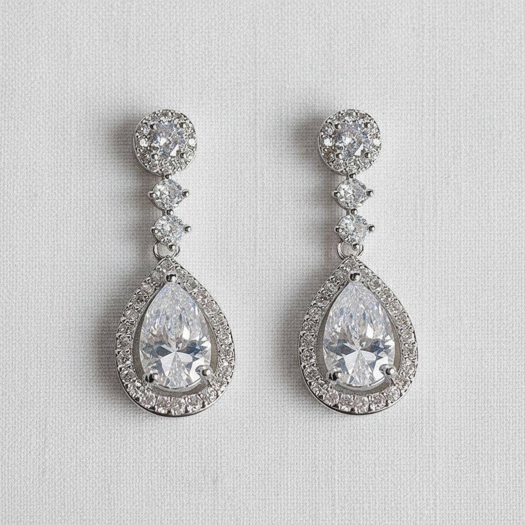 AVI Jewels Thea earrings