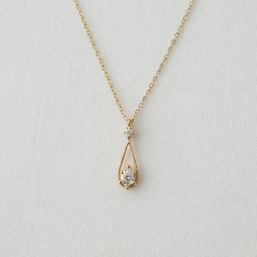 AVI Jewels Muse necklace