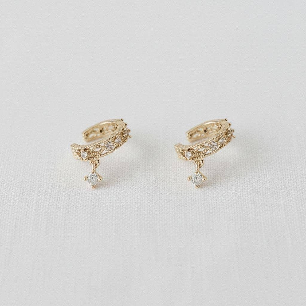 AVI Jewels Silvia Ear Cuff Earring
