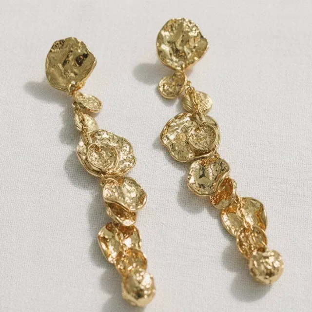 AVI Jewels Kriselda Earrings