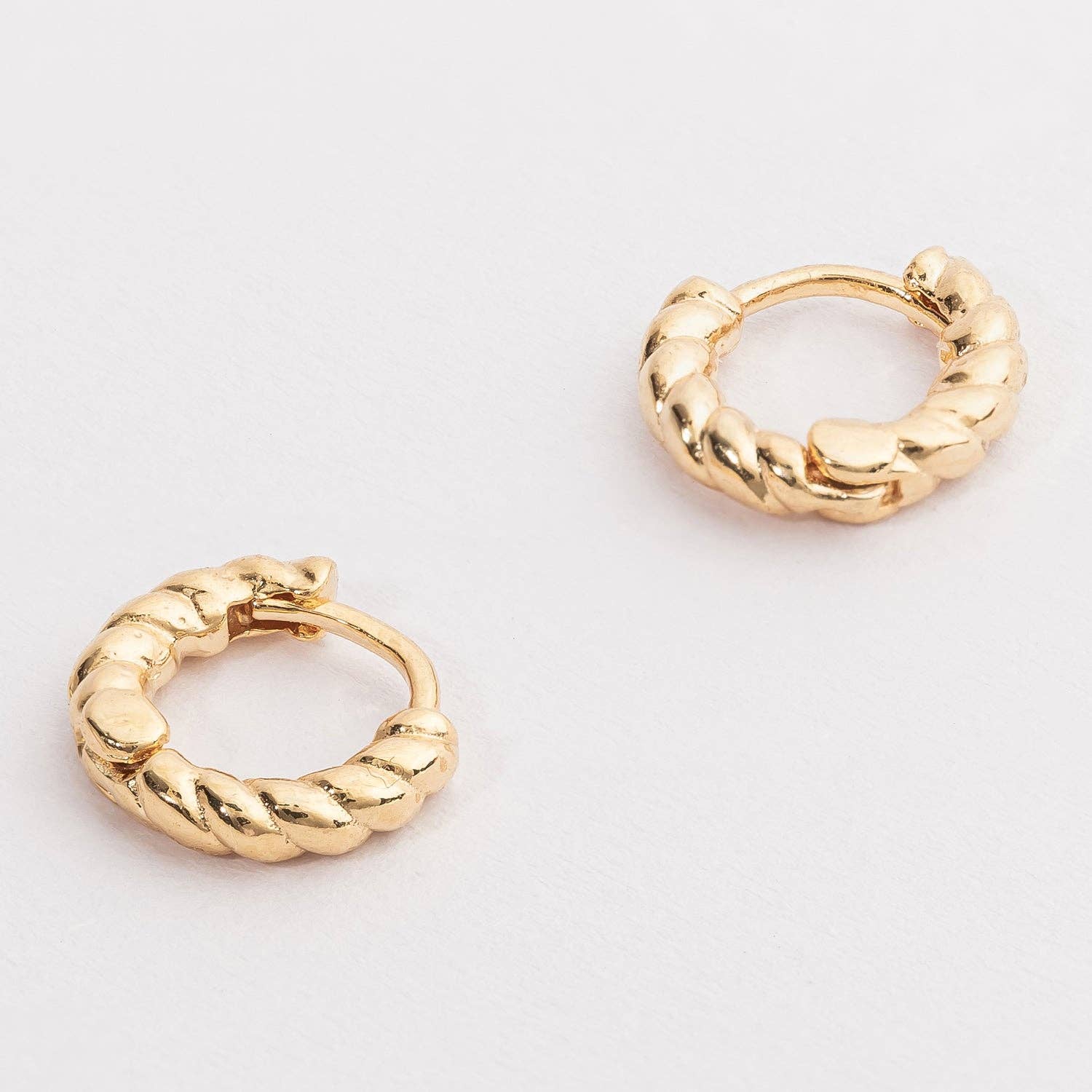 AVI Jewels Gabrielle Twisted Rope Hoops