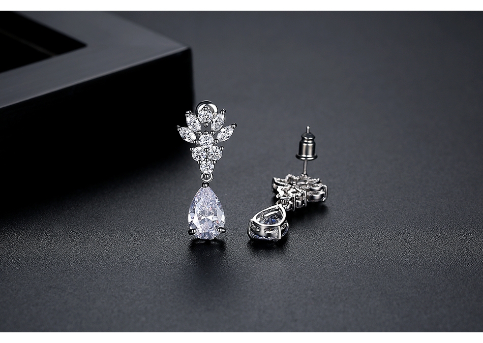 JBX Crystal Romance earrings
