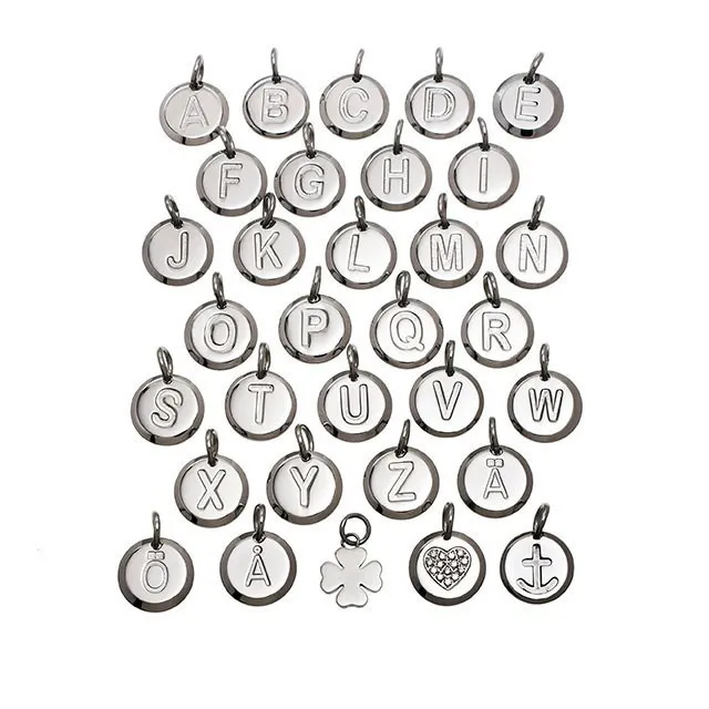 CHARMENTITY SMYKKE MED BOKSTAV STEEL