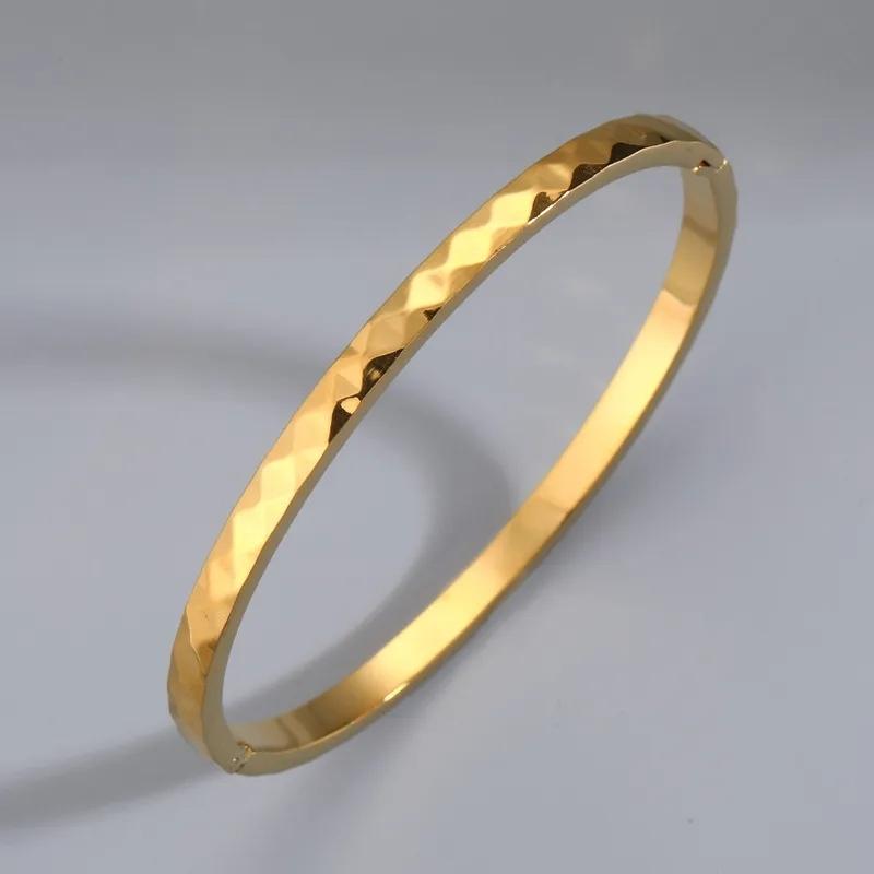 AVI Jewels Copenhagen bracelet