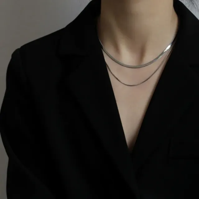 AVI Jewels Cannes necklace silver