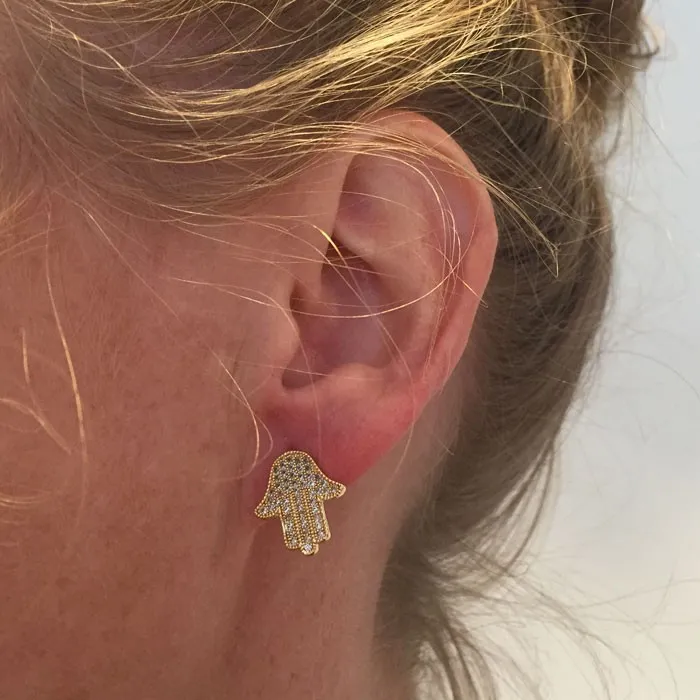 HAMSA HAND EARRINGS ROSE GOLD EDITION PÅ ØRE