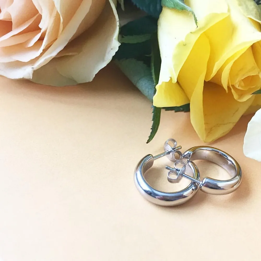 DYRBERG/KERN ELLEN SØLVHOOPS I EN LIVSSTILINNSTILLING